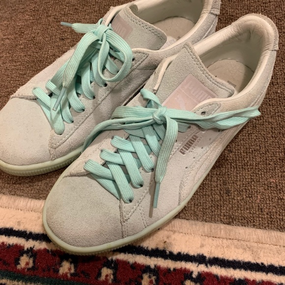 PUMA SUADE TEAL/size 7/GREAT COLOR - Picture 1 of 10